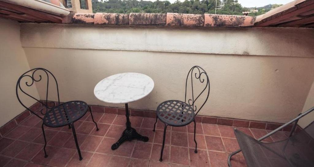 Hotel Les Armoiries Valbonne Luaran gambar