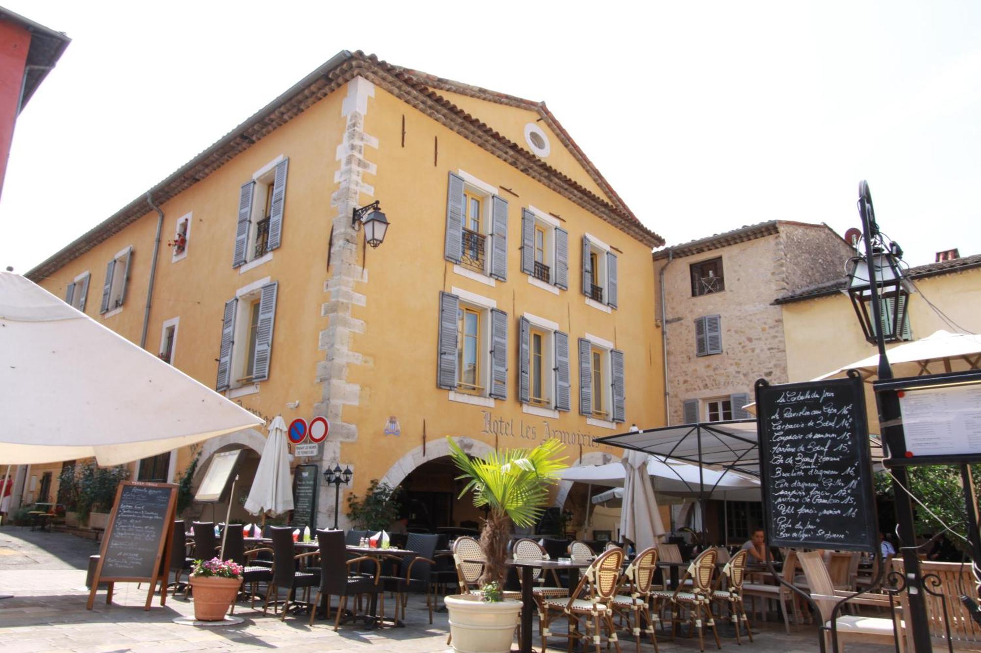 Hotel Les Armoiries Valbonne Luaran gambar