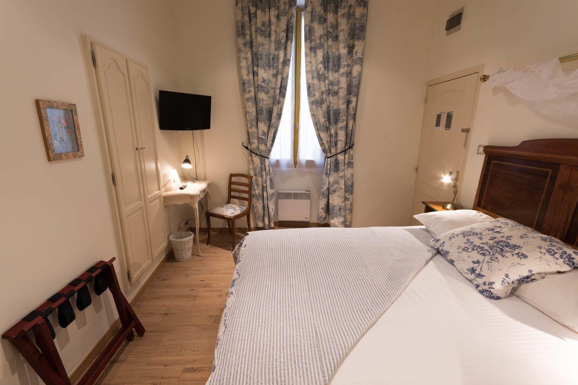 Hotel Les Armoiries Valbonne Luaran gambar